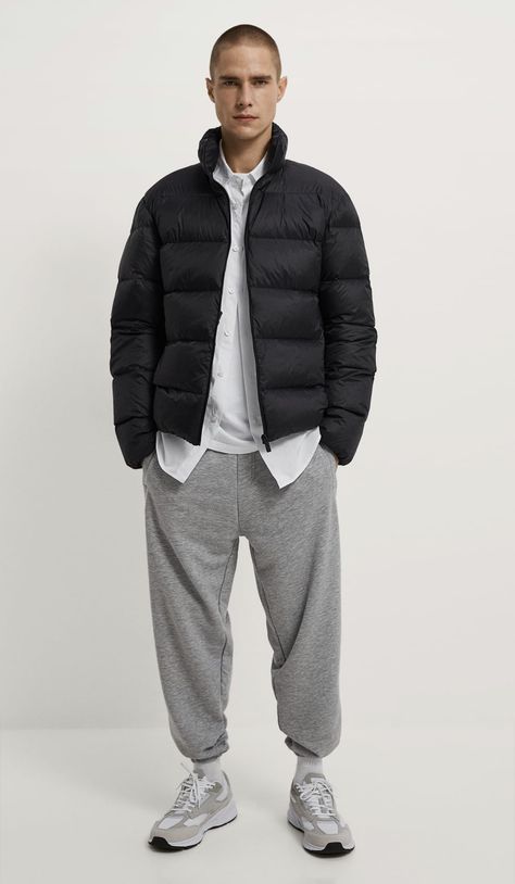 Puffer Outfit, Lightweight Puffer Jacket, Retro Fashion Outfits, Mens Puffer Jacket, Outfits Hombre, Dope Outfits For Guys, Mens Outfit Inspiration, Futuristic Fashion, Stylish Mens Outfits