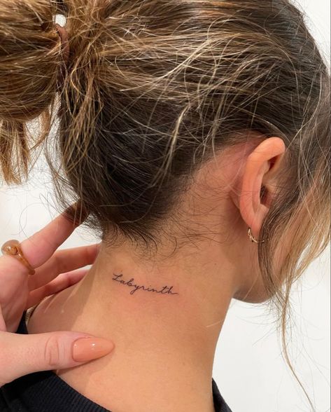 Vertical Neck Tattoo, Behind Neck Tattoo Woman, Behind The Neck Tattoos, Small Neck Tattoos, Number Tattoos, Neck Tattoos Women, Original Tattoos, Neck Tattoos, Tattoos Women