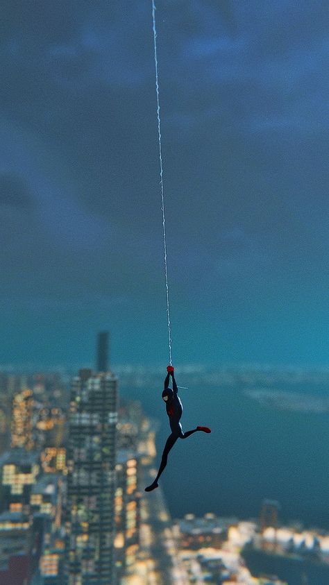 Hanging Spiderman, Ps5 Wallpaper, Miles Morales Spider, Miles Morales Spider Man, Miles Spiderman, Hanging Upside Down, Miles Morales Spiderman, Kiss Art, Chefs Kiss