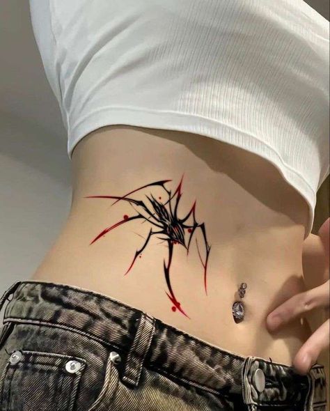 Tato Realis, Waist Tattoos, Torso Tattoos, Sharpie Tattoos, Wicked Tattoos, Spider Tattoo, Creepy Tattoos, Tattoo Style Drawings, Discreet Tattoos