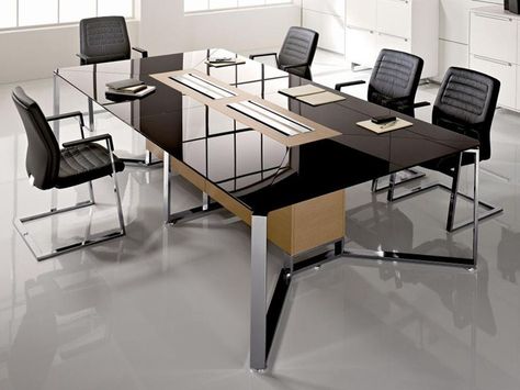 Rectangular meeting table I-Meet Collection by Las Mobili Meeting Room Table Design, Meeting Room Design Office, Italian Office Furniture, Conference Table Design, Meeting Table Office, Meeting Room Table, Meeting Room Design, Corporate Office Design, Boardroom Table