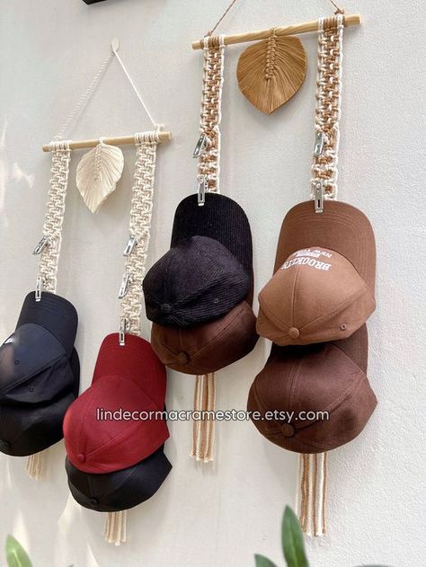 Hat Rack Wall, Cap Holder, Wall Hats, Cap Display, Makramee Diy, Hanging Hats, Hat Hanger, Hat Holder, Hat Display