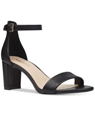 Heel Sandals Outfit, Ankle Strap Block Heel, Chic Sandals, Sandals Outfit, Strap Sandals Women, Block Heel Sandals, Block Heel Shoes, Black Sandals Heels, Ankle Strap Heels