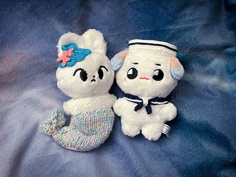 Doll Plushies, Seventeen Album, Crochet Doll Clothes, Crochet Doll, Doll Toys, Photo Cards, Doll Clothes, Nct, Dolls