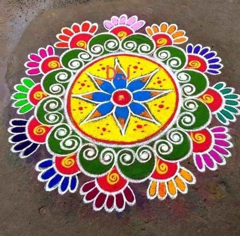 Big Colourful Rangoli, Free Hand Rangoli Designs With Colours, Rangoli Designs For New Year, Rangoli Designs Latest Unique, New Year Rangoli Design, Sankranti Muggulu, Rangoli Designs Videos, New Year Rangoli, Pattern Design Drawing