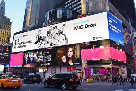 BTS at times square Billboard Kpop, Classy Lifestyle, Nyc Times Square, Mic Drop, Steve Aoki, The 3 Kings, Hottest Pic, Rap Monster, Best Places To Travel