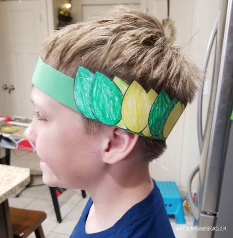 About Greece for kids (homeschooling) - Laurel Wreath Craft Greece Activities For Kids, Greece Crafts For Kids, Greece Crafts, Greek Headband, Olive Crown, Greek Crown, Laurel Wreath Crown, Greek Civilization, Greek Crafts