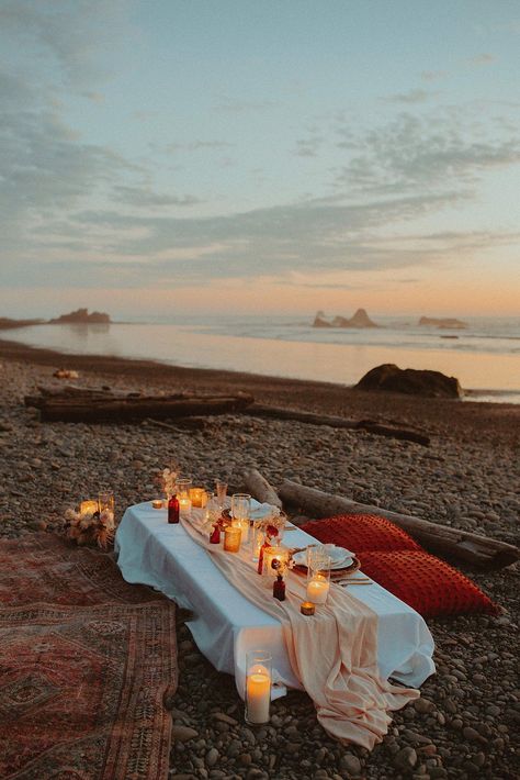 Ruby Beach Washington Elopement, Washington Coast Elopement Inspiration, Olympic National Park Elopement, Beach Elopement Ideas, Elopement Picnic Table Oregon Beach Wedding, Ruby Beach Washington, Beach Engagement Party, Elopement Picnic, Beach Elopement Ideas, Washington Beaches, Planning A Small Wedding, Elopement Reception, Washington Coast