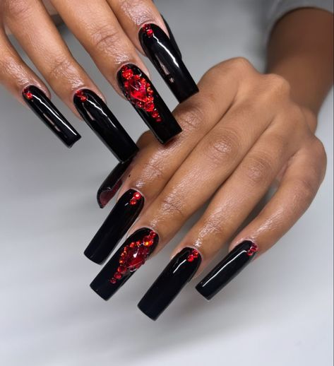 Red A D Black Nails, Black Nails With Red Diamonds, Black And Red Nails With Gems, Black Nails With Red Gems, Black Nails Red Gems, Graduation Nails Red And Black, Black N Red Nails, Red N Black Nails, Black Red Nails Design