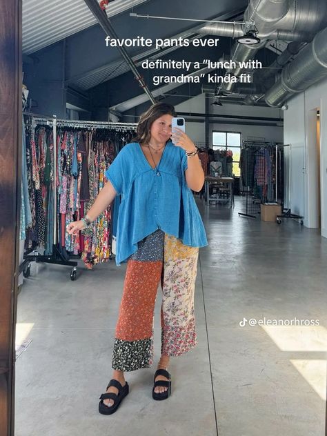 Boho Outfits Midsize, Midsize Boho Fashion, Art Mom Aesthetic Outfit, Boho Teacher Outfit, Fall Outfits Warm Weather, Salon Fits, Granola Fits, Weather Women, Teacher Fits