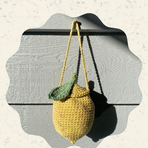 Lemon Bag, Fruit Pouches, Instagram Pattern, Crocheted Items, Crochet Wall Hangings, Crochet Inspiration, Crocheted Item, What You Think, Free Pattern