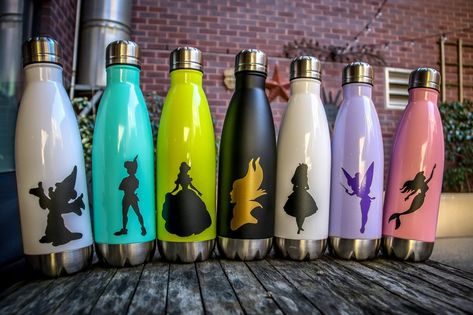 Star Wars Workout, Disney Water Bottle, Keep Hydrated, Fish Extender Gifts, Disney Cups, Disney Gift, Disney Decor, Custom Cup, Disney Addict