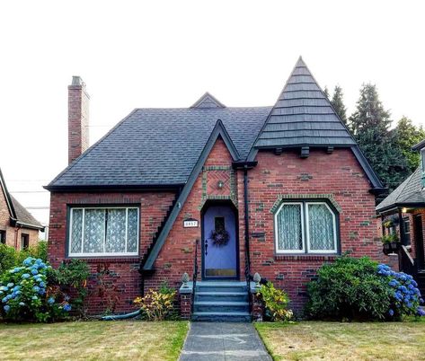 Colored Front Door, Brick House Front Door Colors, Tudor House Exterior, Cottage Front Doors, Brick Houses, Brick Cottage, Tudor Cottage, Door Colors, Purple Door