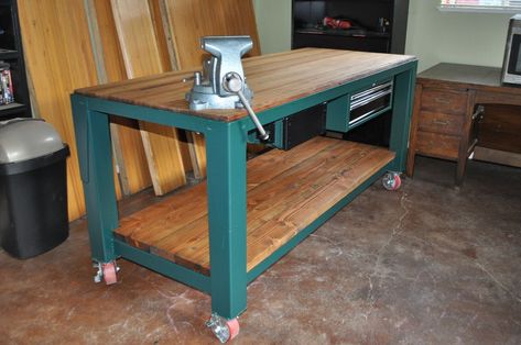 Welding Table Diy, Workbench Designs, Welding Tables, Mobile Workbench, Steel Table Base, Welding Shop, Woodworking Jobs, Diy Workbench, Woodworking Toys