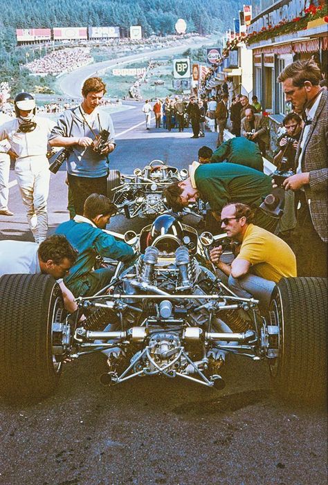 Lotus 49, Graham Hill, Lotus Cars, Spa Francorchamps, Jim Clark, Lotus F1, Grand Prix Racing, Lotus Car, Auto Retro