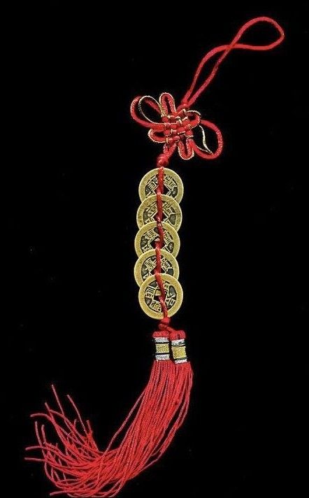 Japanese Tassel, Japanese Drawings, Asian Tattoos, Tattoo Project, Asian Inspiration, Cool Swords, Modern Chinese, Futuristic Art, Japanese Architecture