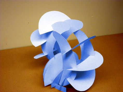 Planar sculpture - Google Search Planar Sculpture, Line Sculpture, Plane Shapes, Frame Story, The Mind's Eye, Organic Ceramics, Make Photo, Class Ideas, Basic Shapes