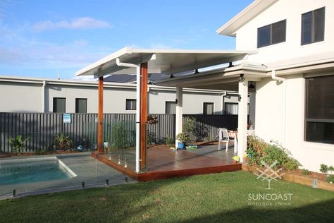 Patio Roof Extension Ideas, Modern Pool House, House Renos, Patio Enclosures, Roof Extension, Florida Room, Outdoor Blinds, Patio Roof, Outdoor Living Patio