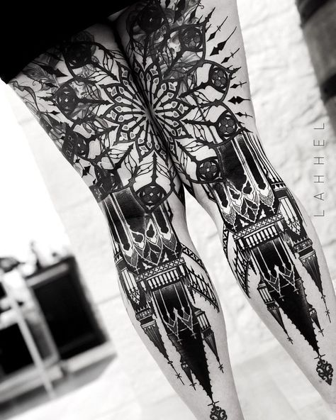 Cathedral Tattoo, Church Tattoo, Castle Tattoo, Medieval Tattoo, Full Back Tattoos, Rose Window, Skeleton Hand Tattoo, Spooky Tattoos, Gothic Tattoo