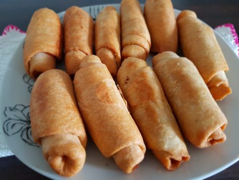 Best Homemade Doughnut Recipe, Nigerian Fish, Fish Roll Recipe, Suya Recipe, Chin Chin Recipe, Nigerian Meat Pie, Fish Roll, Recipes With Yeast, Meat Pie Recipe