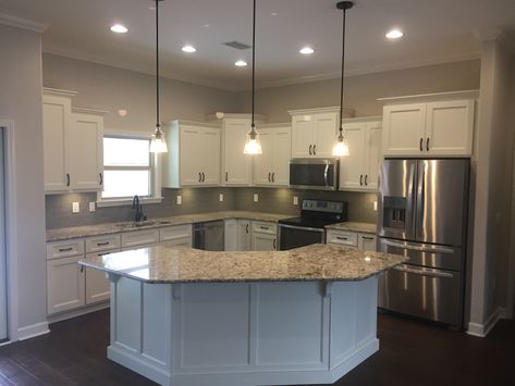 Simple white L shaped kitchen w/island. Bar Top Island Kitchen, Kitchen Angled Island, Kitchen Corner Island Ideas, Simple Kitchen Layout With Island, Wrap Around Kitchen Layout, Simple L Shape Kitchen Design, Butterfly Island Kitchen, L Shaped Kitchen With Island No Upper Cabinets, Kitchen With Diagonal Island