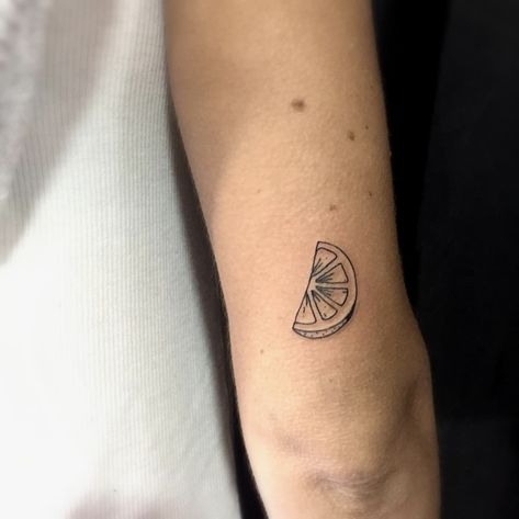 Fair Skin Tattoos, Matching Orange Tattoos, Lime Tattoo Minimalist, Lemon Wedge Tattoo, Lemon Tattoo Minimalist, Orange Tattoo Fruit, Lime Tattoo, Unforgettable Tattoo, Lemon Tattoo