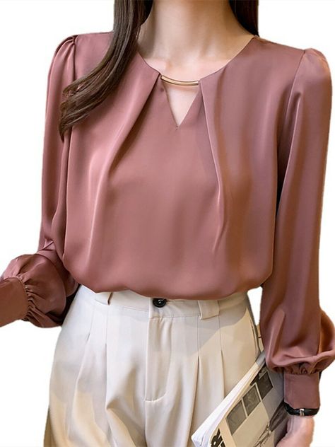 Spring Fashion Casual, 2023 Autumn, Satin Shirt, Summer Fabrics, Chiffon Shirt, Casual Pullover, Blouse Styles, Moda Casual, Blouses For Women