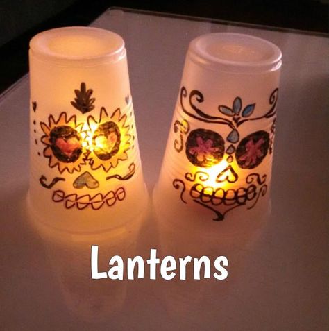 Día de los muertos The Book Of Life Decorations, Book Of Life Decorations, The Book Of Life Party Ideas, Book Of Life Party Ideas, Book Of Life Party, Fiesta Party Food, Dia De Los Muertos Party Ideas, Coco Birthday, Day Of The Dead Party