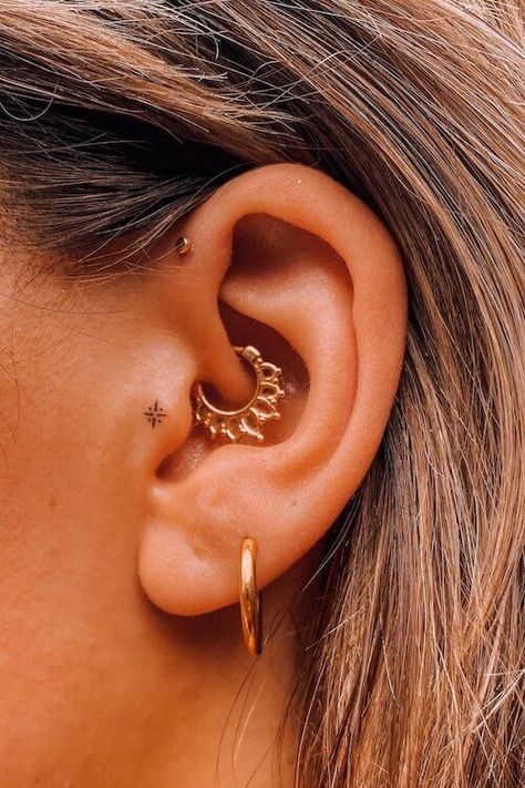 50+ Unique Feminine Small Tattoos For Female With Meaning Feminine Small Tattoos, Back Ear Tattoo, Jewerly Tattoo, Tattoos For Female, Tiny Tattoos With Meaning, Different Ear Piercings, Unique Ear Piercings, Tiny Tattoos For Women, Small Girly Tattoos