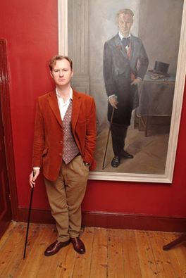 Mark Gatiss Funny, Granada Holmes, League Of Gentlemen, Sherlock Cast, Mycroft Holmes, Mrs Hudson, Mark Gatiss, Famous Actors, 221b Baker Street