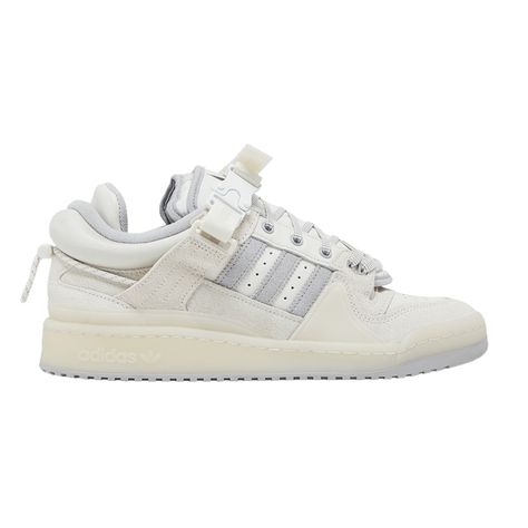 Check out the Bad Bunny x Forum Buckle Low 'Last Forum' on GOAT Adidas Forum Low Bad Bunny, Adidas Bad Bunny, Bunny Shoes, Adidas Forum Low, Forum Low, Low Air Jordan 1, Adidas Forum, Air Jordan 9, Jordan 10