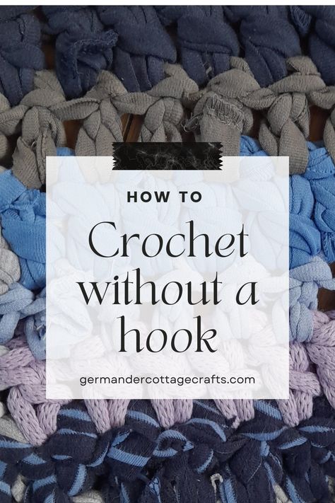 How to crochet without a hook. Crochet with your fingers and t shirt yarn. Easy crochet without a hook. Crochet Without Hook, Hook Crochet, Finger Crochet, Beginner Crochet Tutorial, Crochet Dishcloth, Crochet Wall Hangings, Beginner Crochet, T Shirt Yarn, A Hook