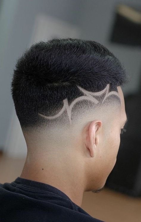 The high fade is a short haircut with a high fade on the sides and back, with hair on the top left long enough to comb or style in any way you like. Hair Tattoo Men, Hair Tattoo Designs, Hairline Tattoos, Fade Haircut Designs, Hair Designs For Men, Short Hair With Beard, Barber Haircuts, Haircut Designs For Men, Short Hair Designs