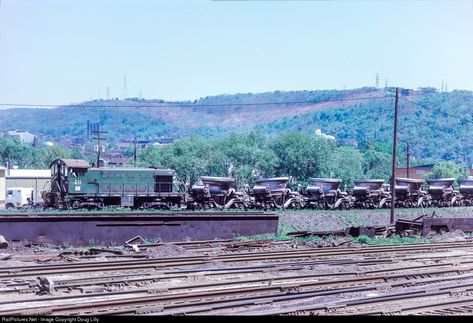 Weirton West Virginia, Virginia Usa, Iron Steel, Location Map, Photo Location, West Virginia, Paris Skyline, Dolores Park, Virginia