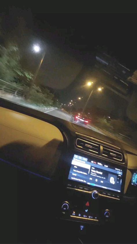 Hyundai Creta Night Drive, Surat City Car Driving, Night Car Drive Snap Story, Night Car Travel Snaps, Surat Night Snapchat, Surat Car Snap, Fake Night Car Snaps, Night Car Travel, Creta Night Snap