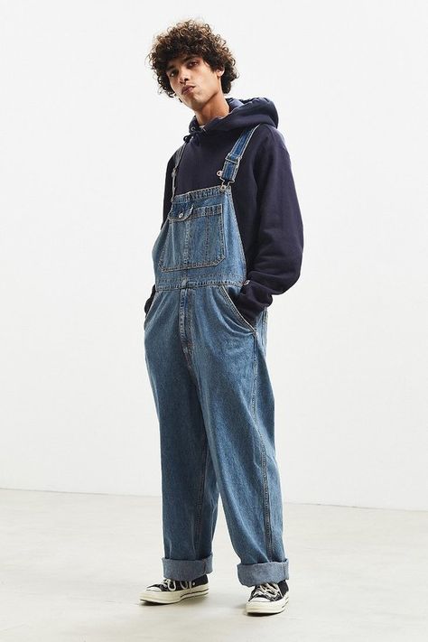 Levi's Levi’s Silvertab Denim Overall Jumpsuit Outfit Men, Overalls Outfit Men, Overalls Men Fashion, Denim Overalls Outfit, Men In Overalls, Overall Men, Overalls Outfits, Overalls Fashion, Look Festival