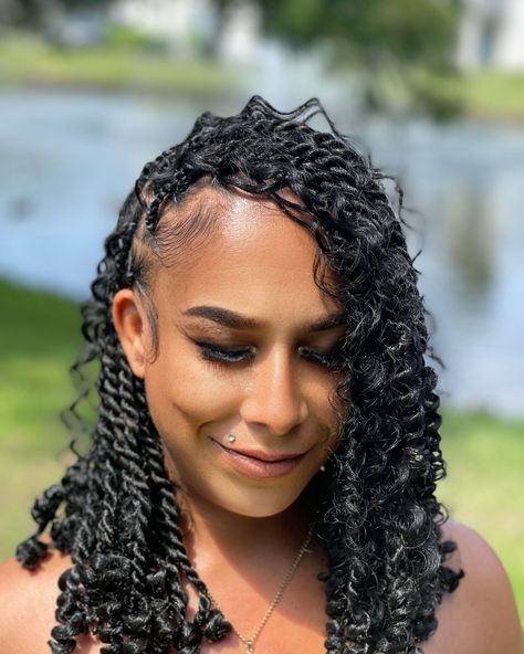 Boho Island Twist Bob, The beautiful @tifenichanel 🫶🏾🫶🏾 . . #jaxbraider #duvalbraids #duvalbraider #904braids #jaxbraiders #jacksonvillebraids #islandtwists #bohemiantwist 4 Braids, Boho Twists, Long Bob, Twist, Bra, Braids, Hair Styles, Hair, Instagram