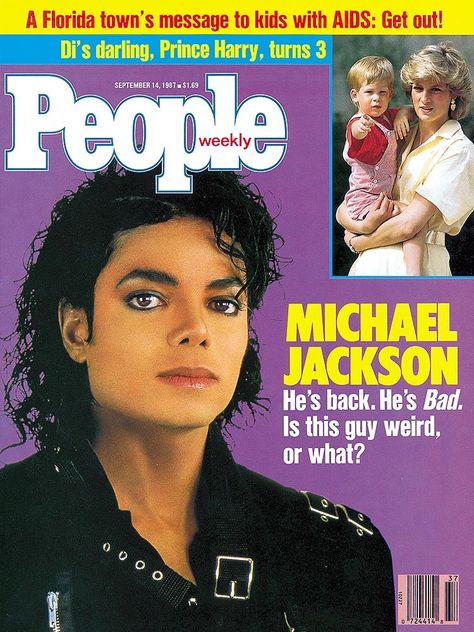 Michael jackson magazine cover🖤 Michael Jackson Album Covers, Michael Jackson Magazine, People Magazine Covers, Michael Jackson Bad Era, Robot Dance, Weekend Reading, Joseph Jackson, Michael Jackson Bad, Jackson 5