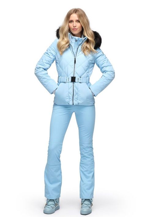 Arrived super well recommended sound quality Ski Jacket Outfit, Ski Wear For Women, Ski Fits, Skiwear Women, Designer Ski Wear, Black Ski Jacket, Jacket Outfit Women, Nyc Christmas, Winter Suit