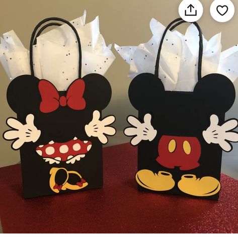 Mickey And Minnie Mouse Birthday, Mickey Mouse Party Favors, Γενέθλια Mickey Mouse, Minnie Mouse Party Favor, Birthday Party Favor Bags, Mickey Mouse Birthday Decorations, Mickey 1st Birthdays, Mickey Mouse Themed Birthday Party, Fiesta Mickey Mouse