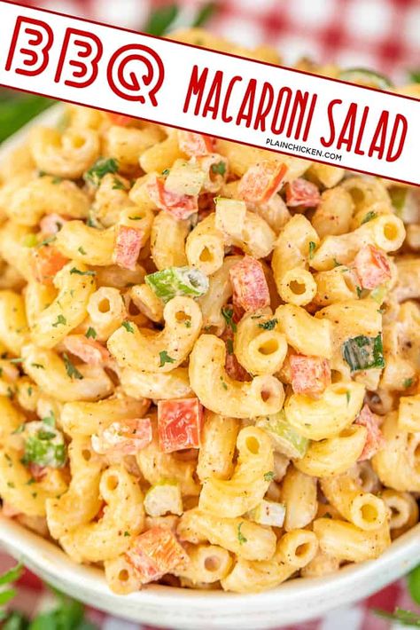 BBQ Macaroni Salad – seriously DELICIOUS! So simple, yet so amazing! Macaroni, red bell pepper, celery, green onions, cider vinegar, hot sauce, chili powder, cayenne, garlic, mayonnaise, and BBQ sauce. Can make ahead and refrigerate until ready to eat. Perfect for a summer potluck! Such an easy side dish recipe! #pastasalad #potluck #picnic #sidedish Easy Sides For Bbq Parties, Bbq Macaroni Salad, Bbq Sides Dishes, Macaroni Sauce, Grill Dishes, Elbow Macaroni Recipes, Bbq Pasta Salad, Bbq Pasta, Macaroni Salads