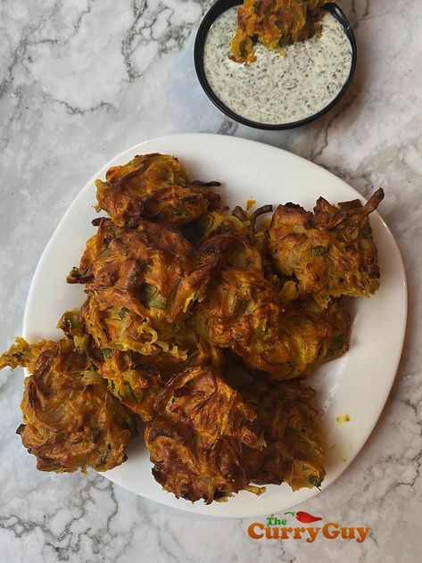 Air Fryer Onion Bhajis | No Fry Onion Pakoras | THE CURRY GUY Airfryer Ideas, Onion Pakora Recipe, Onion Bhaji Recipes, Air Fryer Recipes Indian, Onion Bhajis, Onion Bhaji, Easy Pressure Cooker Recipes, Cooking Onions, Chicken And Chips