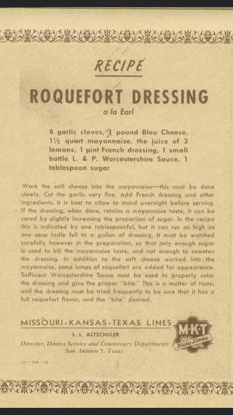 Roquefort Dressing Recipe, Roquefort Dressing, Blue Cheese Dressing Recipe, Veggie Plate, Salsa Sauce, Blue Cheese Dressing, Culinary Techniques, Bleu Cheese, Marinade Sauce