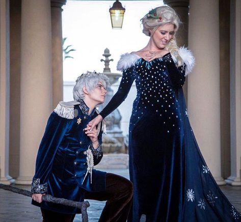 Jack Frost In Real Life, Frozen Elsa Cosplay, Jack Frost Cosplay, Jelsa Fanart, Elsa Cosplay, Jack Frost And Elsa, Jack And Elsa, Oh My Heart, Princesa Disney