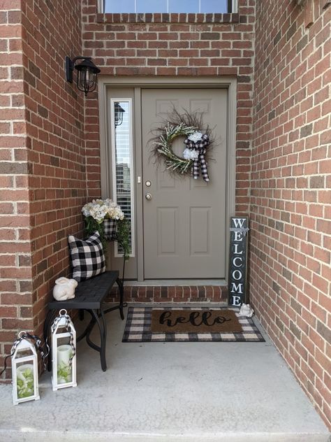 Front Door Area Decor Outside, Small Apartment Front Porch Ideas, Exterior Entryway Decor, Front Door Mirror Entryway, Apartment Entrance Decor Front Doors, Small Front Door Ideas Entrance, Small Front Porch Entryway Ideas, Narrow Front Door Decor Outdoor, Small Front Porch Ideas Curb Appeal Entrance Side Door