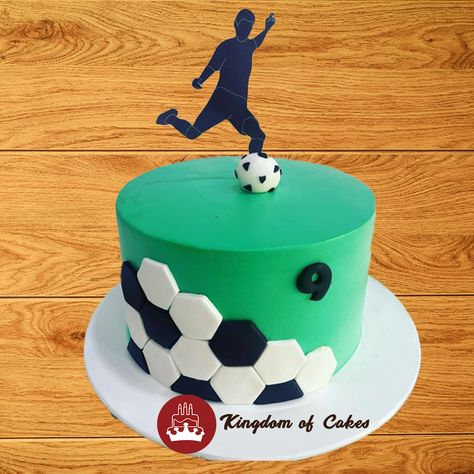 Birthday Cake For Football Lover, Football Shaped Cake, 80th Birthday Cake For Men, Football Theme Cake, Shaped Birthday Cake, Football Cakes, Thomas Birthday, 80 Birthday Cake, Boy Cake