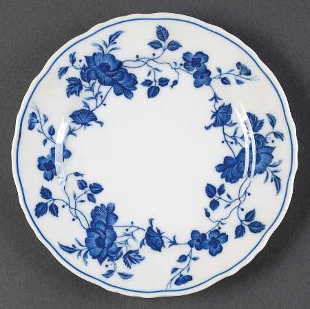 Blue And White China Pattern, Blue China Patterns, Fine China Patterns, Blue And White Dinnerware, Fine China Dinnerware, Meissen Porcelain, Patterned Plates, Butter Plate, Umbrella Designs