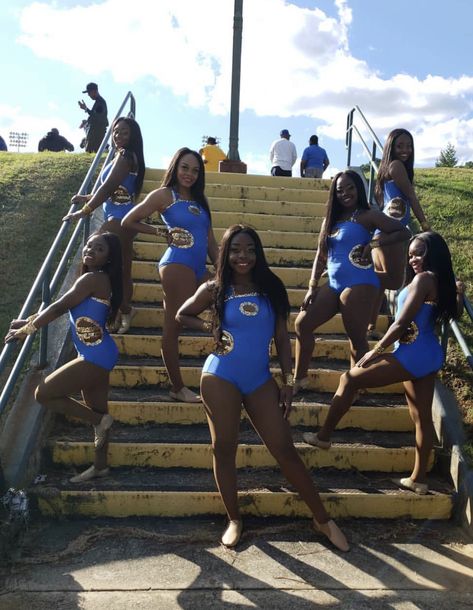 Golden Passionettes 💛💙✨💛💙✨✨✨✨ Albany StateU Dance Team Photography, Majorette Dance Uniforms, Majorette Dance, Cheer Photos, Dance Uniforms, Cheers Photo, Team Photography, Black Photography, Team Pictures