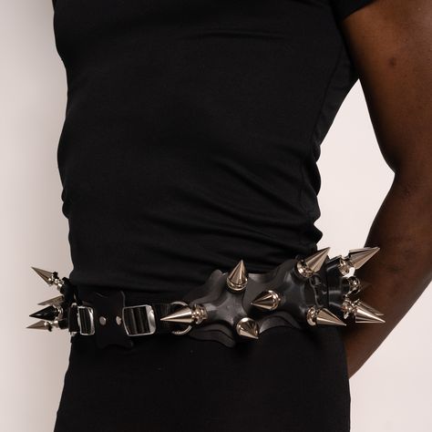 Cool Belts Fashion, Spiky Belt, Unique Mens Fashion, Buckle Reference, Spiked Belt, Spike Belt, Spiked Collar, Spiked Dog Collar, Cool Belt