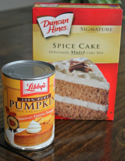 Viral Two Ingredient Pumpkin Bread Combine Cake, Easy Pumpkin Bread, Pumpkin Muffins Easy, Pumpkin Bread Easy, Pumpkin Spice Cake, Spice Cake Mix, Semi Homemade, Duncan Hines, Pumpkin Bread Recipe